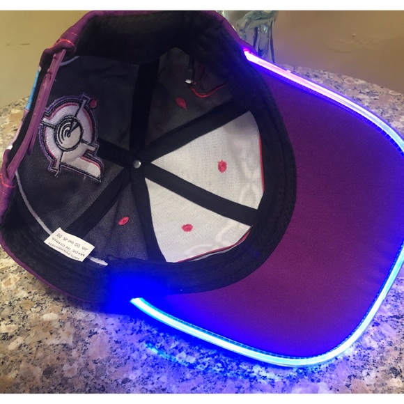 FROSÉ ROSÉ Baseball Hat (Bang) with Brim Light - Picture 7 of 8